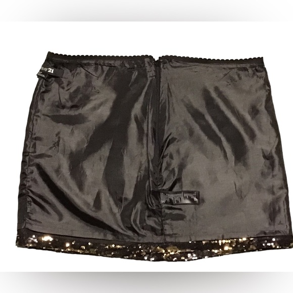 FOREVER21 sequins mini skirt size Small, perfect 4 Taylor Swift Eras tour!! - Picture 4 of 10